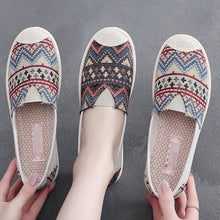 Load image into Gallery viewer, Ethnic Stripe Cloth Shoes Breathable Flat Sole Women's Single Shoes with One Step Lazy Canvas Shoes