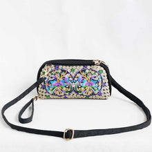 Load image into Gallery viewer, New Ethnic Embroidery Flower Bag Fashion Clutch Bag Shoulder Slung Mobile Phone Bag Mini Bag
