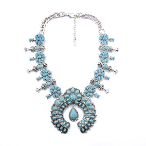 Bohemian Style Turquoise Flower Pendant Alloy Necklace