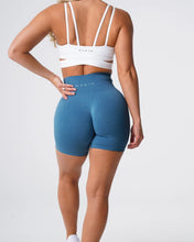 Load image into Gallery viewer, Seamless Pro Shorts Spandex Shorts Woman Fitness Elastic Breathable Hip-lifting Leisure Sports Running