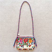 Load image into Gallery viewer, Nepal handmade wool felt floret shoulder bag Messenger bag Mori female mobile phone bag