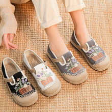 Load image into Gallery viewer, New Ethnic Style Embroidered Cloth Shoes Shallow Mouth One Pedal Low Top Old Beijing Cloth Shoes Woven Round Head Cloth Shoes Women
