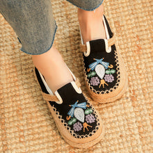 Load image into Gallery viewer, Comfortable Round Toe Cotton Hemp Midsole Women&#39;s Casual Shoes, Ethnic Style Lazy Person, One Footed Fisherman&#39;s Shoes, Retro Embroidered Shoes