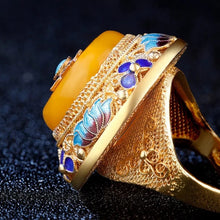 Load image into Gallery viewer, Handmade Silver Flower Silk Inlaid with Topaz Honey Wax S925 Silver Ring Retro Palace Gilded Gold Big Thumb Ring