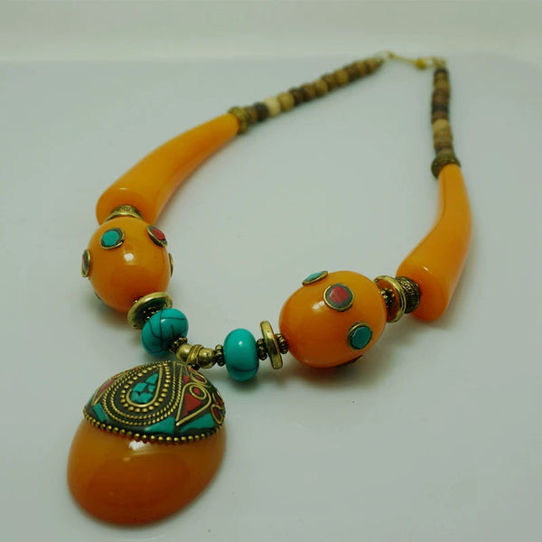 Ethnic Style Tibetan Accessories Nepalese Handmade Necklace with Large Copper Beads Exaggerated Necklace