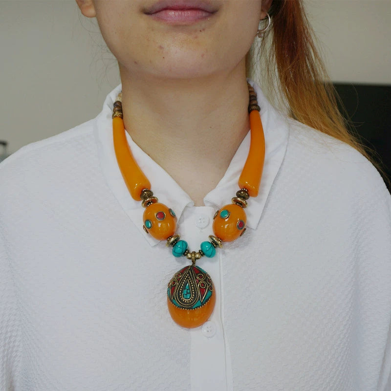 Ethnic Style Tibetan Accessories Nepalese Handmade Necklace with Large Copper Beads Exaggerated Necklace
