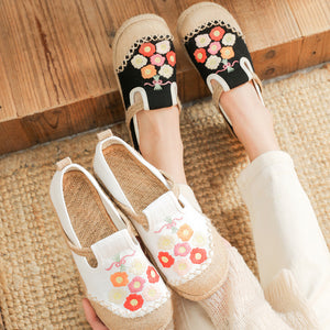 Lovely Embroidered Breathable Cloth Shoes Shallow Mouth One Pedal Lazy Knitting Shoes Flat Heel Daily Comfort Women's Shoes