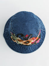 Load image into Gallery viewer, Fashion National Style Embroidered Denim Fisherman Hat Outdoor Sun Protection Travel Street Basin Hat.