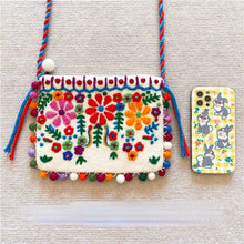 Load image into Gallery viewer, Nepal handmade wool felt floret shoulder bag Messenger bag Mori female mobile phone bag