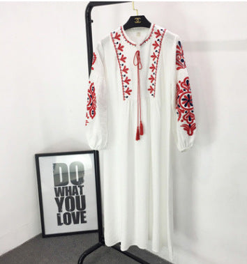 New ethnic style long sleeved mid length dress with embroidered lace up loose A-line lantern sleeve dress