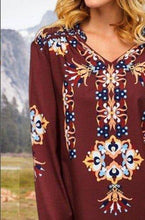 Load image into Gallery viewer, Spring loose print long sleeve T-shirt