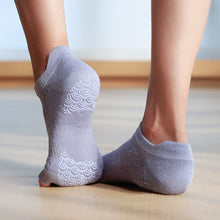 Load image into Gallery viewer, Non-slip yoga socks silicone yoga socks
