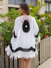 Load image into Gallery viewer, Black and White Crochet Patchwork Loose Fringed Cardigan