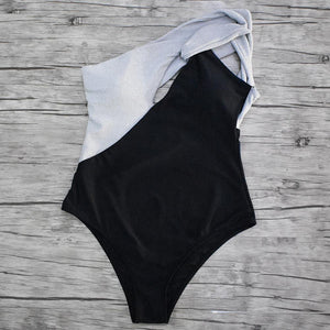 One Shoulder Black and White Stitching One Piece Swimsuit