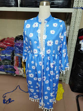 Load image into Gallery viewer, Summer New Style Printed Daisy Ruffled Fringed V-neck Dress