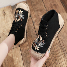 Load image into Gallery viewer, New national style women&#39;s shoes, front lace up, middle upper, casual women&#39;s short boots, thick bottomed round head embroidered shoes