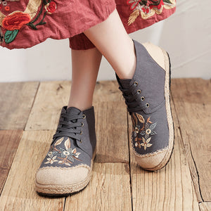 New national style women's shoes, front lace up, middle upper, casual women's short boots, thick bottomed round head embroidered shoes
