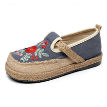 Load image into Gallery viewer, New Ethnic Style Cloth Shoes Retro Embroidered Cotton Linen Shoes Low-cut Flat-heeled Embroidered Shoes