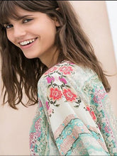 Load image into Gallery viewer, Summer And Autumn Bat Sleeves Chiffon Print Shawl Tassel Cardigan Top