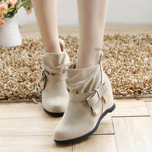 Load image into Gallery viewer, Ankle Metal Butterfly Knot Heel Increasing Slip On Boots