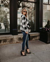 Load image into Gallery viewer, Fashion Plaid Long Sleeve Autumn Tops
