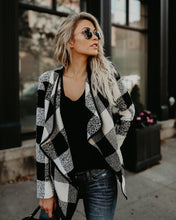Load image into Gallery viewer, Fashion Plaid Long Sleeve Autumn Tops