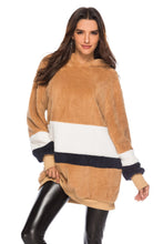 Load image into Gallery viewer, Color Contract Plush Hoodie Loose Stitching Mid-length Sweater