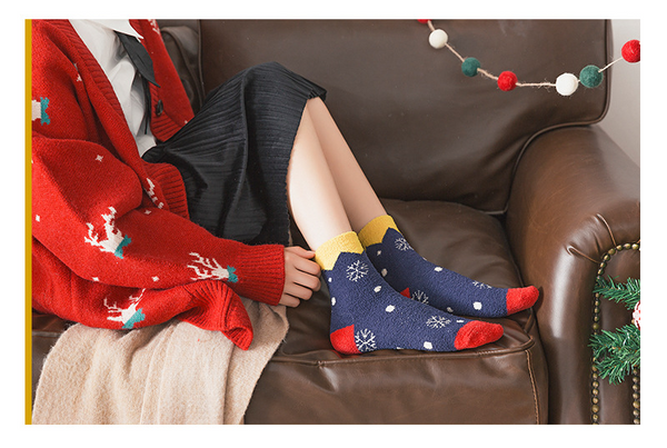 Christmas socks women's tube socks half fleece cute Japanese boxed ladies socks
