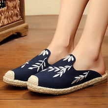 Load image into Gallery viewer, New Embroidered Leaves Slippers Women Wear Beach Shoes Hemp Rope Straw Fisherman Shoes Flat Muller Shoes