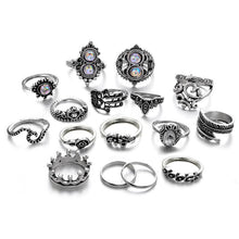Load image into Gallery viewer, Heart-Shaped Flower Large Gemstone Crown Vintage Carved 16-Piece Set Ring