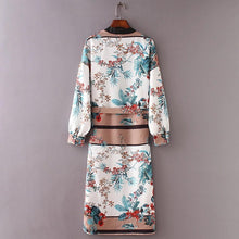 Load image into Gallery viewer, White Fashion Floral Printed Cover-up Outwear