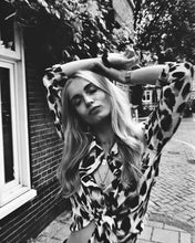 Load image into Gallery viewer, Black &amp; White Leopard Vintage Sexy Women Loose Chiffon Long Sleeve Shirt Blouse