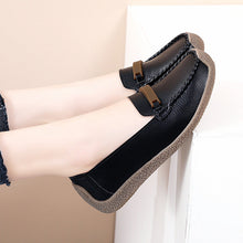 Load image into Gallery viewer, Women&#39;s casual  flat shoes