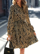 Load image into Gallery viewer, Summer Fashion Printed Long Sleeved Waist Slimming Dress