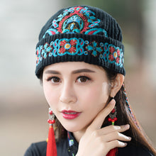 Load image into Gallery viewer, New Autumn and Winter New Ethnic Style Ladies Embroidered Wool Hat Warm Hat Knitted Hat Old Hat