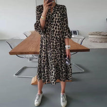 Load image into Gallery viewer, Pullover shows skinny print midi skirt, leopard print midi mid-rise temperament commuter dress