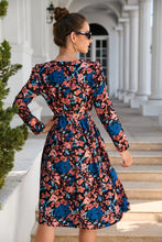 Load image into Gallery viewer, Printed nipped-in waist V-neck split long sleeve dress