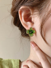 Load image into Gallery viewer, Floral earrings design sense high-end stud earrings fresh green earrings women