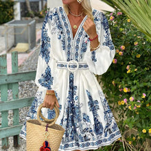 Load image into Gallery viewer, Fall New Women&#39;s Fashion V-Neck Long Sleeve Bohemian Print Dress