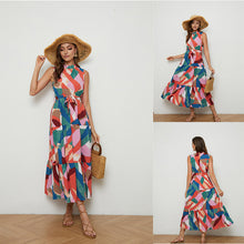 Load image into Gallery viewer, Floral sleeveless fresh swung dress