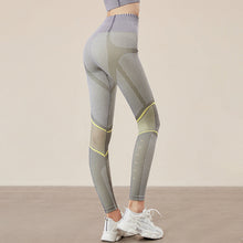 Load image into Gallery viewer, Seamless high-stretch fitness pants women&#39;s high-waist tight-fitting hip pants training yoga pants women