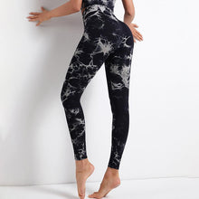 Load image into Gallery viewer, Seamless Yoga Pants women&#39;s tie dyed printed high waist hip lifting sports running fitness Pants Large tights