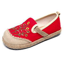 Load image into Gallery viewer, New Spring/autumn National Style Women&#39;s Shoes Small Daisy Cloth Shoes Embroidery Big Head Han Clothing Shoes