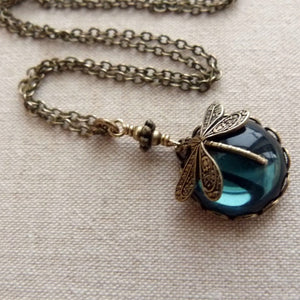 Vintage dragonfly green crystal lady's pendant necklace personality fashion bohemian jewelry