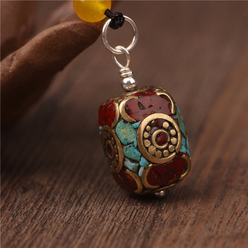 Hand-made Nepal Tibet Ornaments Retro Literary and National Style Necklace Pendants for Men and Women