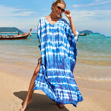 Load image into Gallery viewer, Printed beach skirt loose robe seaside holiday bikini swimsuit smock sunscreen blouse women