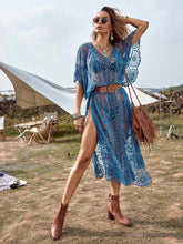 Load image into Gallery viewer, Shade beach loose big hem short-sleeved beach cardigan bikini swimsuit outside with thin beach sunscreen women
