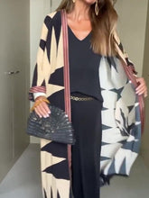 Load image into Gallery viewer, Autumn and Winter New Cape Cardigan Long Sleeve Loose Fashion Print Long Coat