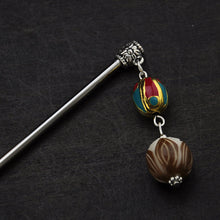 Load image into Gallery viewer, Nepal Retro Transfer Beads Lotus Bodhi Hairpin Shake Hair Fringed National Style Gifts Haripin