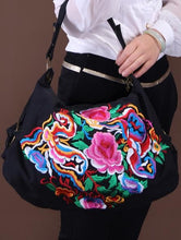 Load image into Gallery viewer, Vintage Canvas Ethnic Style Floral Embroidery Shoulder Bag